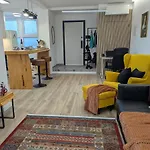 Princess Flower شقة فونشال